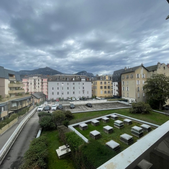  ABRIS & CO IMMOBILIER : Appartement | CHAMBERY (73000) | 110 m2 | 1 173 € 