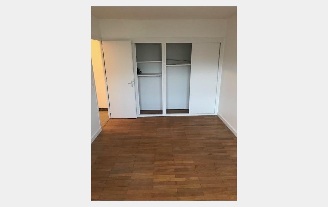 ABRIS & CO IMMOBILIER : Appartement | CHAMBERY (73000) | 54 m2 | 717 € 