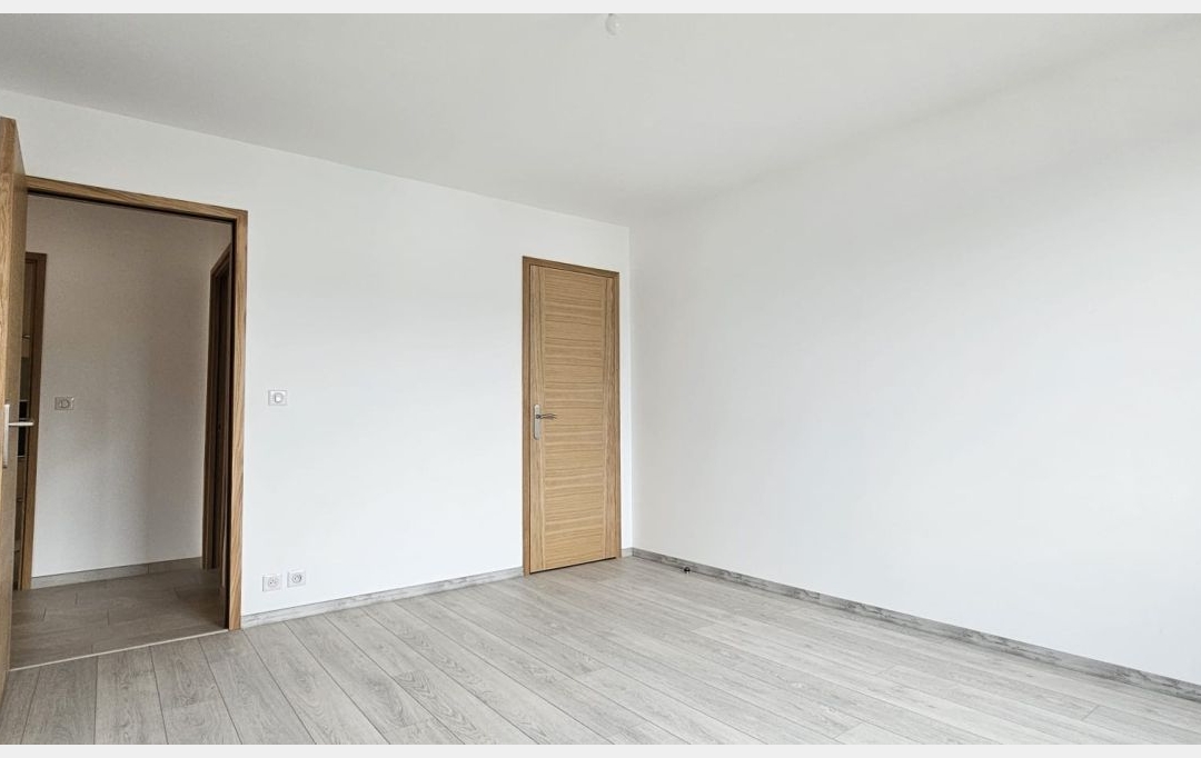 ABRIS & CO IMMOBILIER : Appartement | CHAMBERY (73000) | 102 m2 | 1 850 € 