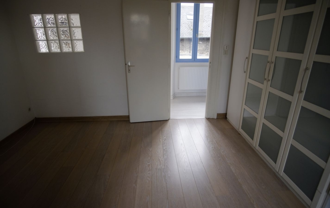 ABRIS & CO IMMOBILIER : Appartement | CHAMBERY (73000) | 49 m2 | 610 € 