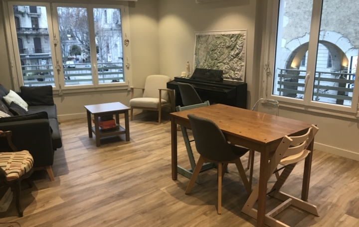  ABRIS & CO IMMOBILIER Appartement | CHAMBERY (73000) | 86 m2 | 1 171 € 